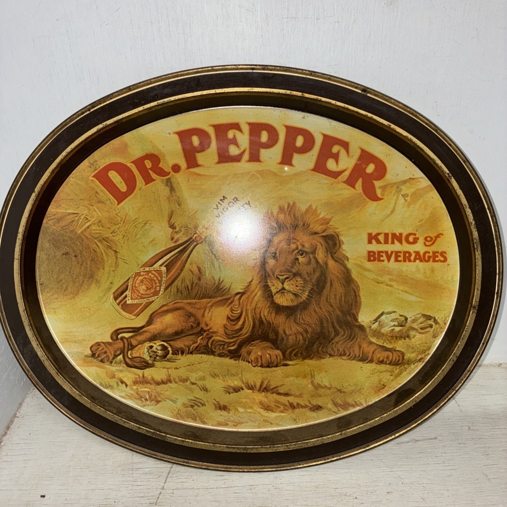 Vintage Dr. Pepper King Of Beverages Lion Serving Tray 14.5" x 11.5"